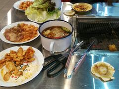 -马路牙子烧烤音乐酒馆(望京店)