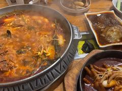 -喇喇排骨火锅·传统韩式脊骨汤(望京西园总店)