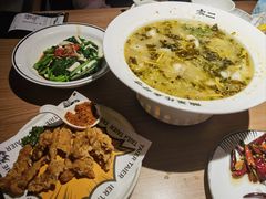-太二酸菜鱼(武汉光谷保利店)