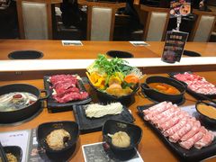 -呷哺呷哺 黄金牧场 (欢乐谷店)