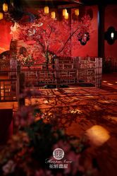 -花轿喜屋婚礼策划