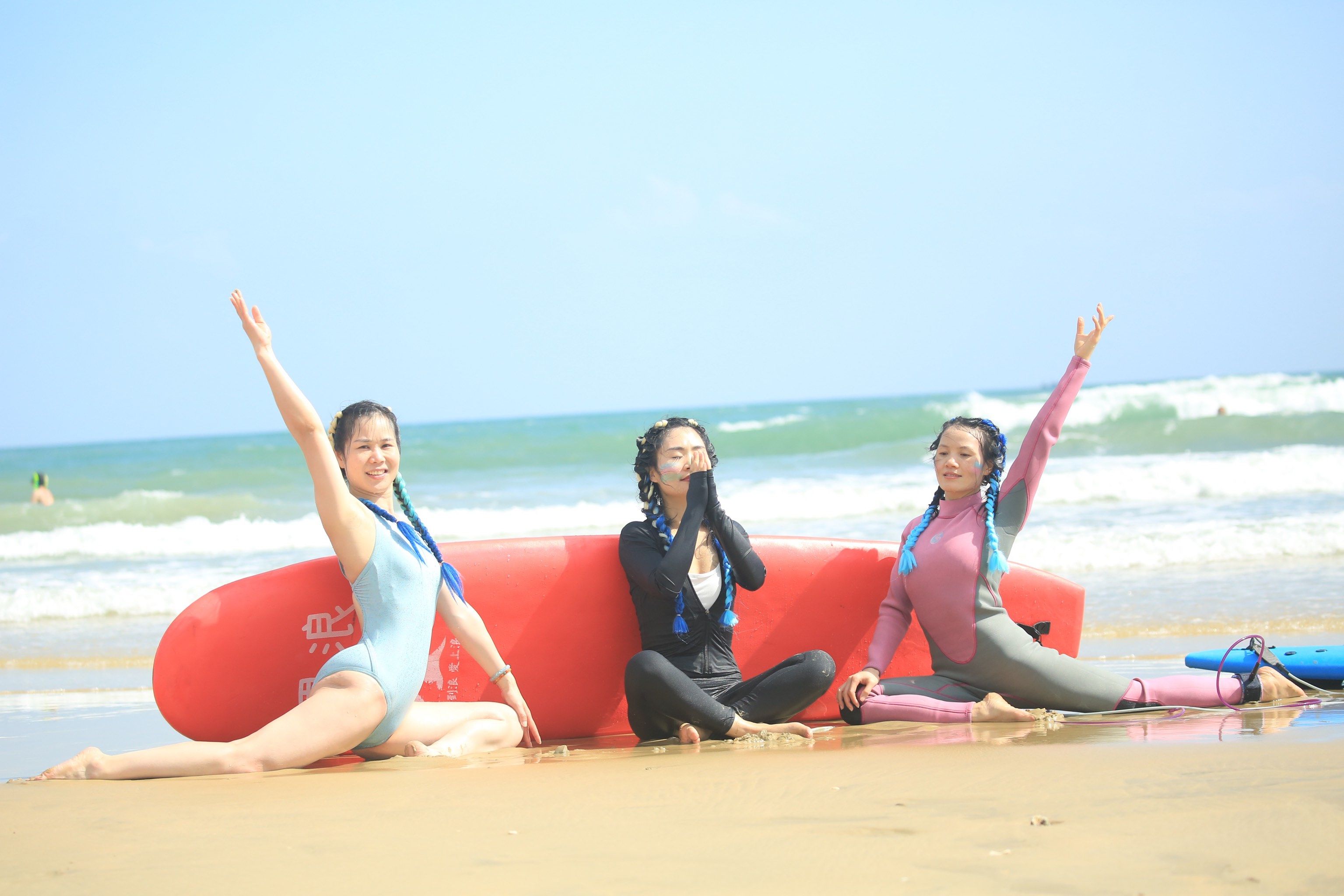 日月湾meet遇浪冲浪