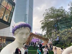 -中航城君尚购物中心