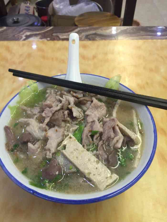 潮汕面汤店-"有几个饿 朋友 在这附近的 带我啦 来过.