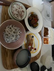 -弗蕾亚·辰月月子度假中心(光谷店)