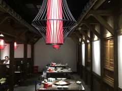 -红九格老火锅(三峡广场店)