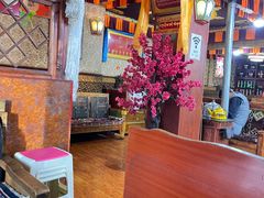 -嘎咓讓咘藏餐厅(团结新村店)