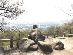 -灵岩山风景区