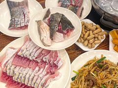 -正能量脆肉鲩火锅