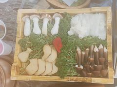 -慢丽江·云南野生菌土鸡锅(西山店)