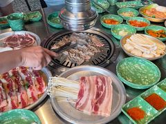 -欧巴炭烤肉오빠숯불구이(南京东路店)