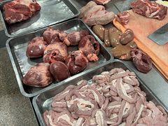 -标记美食新鲜猪杂(兴南大道店)