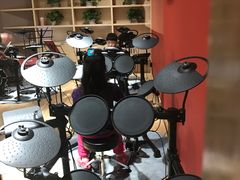 -IN-SHOW音秀音乐艺术中心 架子鼓钢琴(大宁校区)