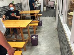 -易家桥黄忠明点心铺(易家桥菜市场店)