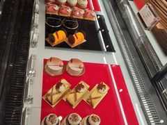 -Salon de The de Joel Robuchon(外滩18号店)