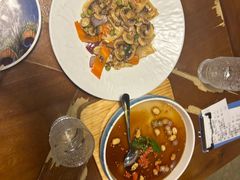 -雀舞云南菜(天津天河城购物中心店)