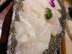 -东巴婆婆云南鱼豆花火锅(大东门店)
