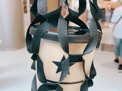 -星巴克臻选(上海合生汇1F店)