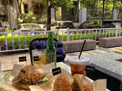 -shark burger·鲨鱼汉堡(交子大道店)