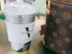 -维维豆奶(金鹰新街口店)