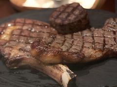 烟熏牛肉品鉴拼盘-恰餐厅及酒吧 CHAR Bar & Grill (北京丽都皇冠假日店)