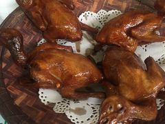 红烧乳鸽-石岐乳鸽村(南海第三分店)