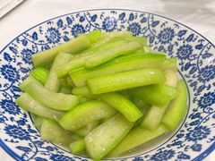 清炒丝瓜-新新湘菜馆(新中街二条店)
