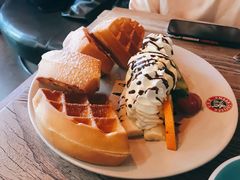 水果冰淇淋松饼-漫咖啡(银泰创意城店)