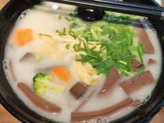 -鸭小妹鸭血粉丝(老门东店)