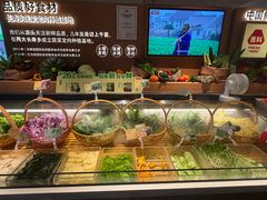 -左庭右院鲜牛肉火锅(金山万达店)