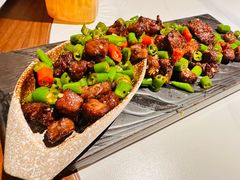 -苹果树下艺术餐厅(宋庄店)