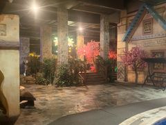 -泉城欧乐堡戏水湾艺术养生温泉