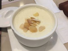 双皮奶-悦满楼·西关名点·湛江名菜(航空综合大厦店)