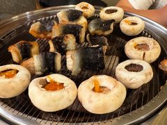 -围炉肉舍•炭烤活鳗•丹东海鲜烤肉(步行街店)