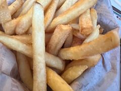 -麦落精酿啤酒餐吧(先农大院店)