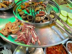 -哈哈碳都·牛肋条无限自助烤肉(宝龙店)