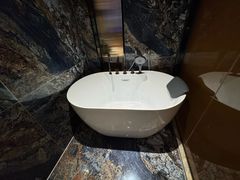 -铂尔登国际酒店(南山深圳湾口岸店)