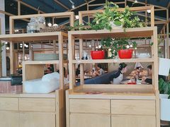 -渝信川菜 · 川味家常菜(财富购物中心店)