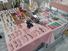 -肆兮眼镜·蔡司·徕卡战略合作店(大坪店)