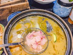 -小椒娘撒椒鱼火锅(三八广场店)