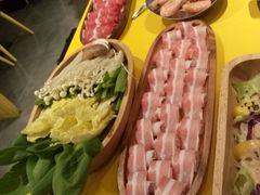 -猪啊牛呀羊啊铜盘烤肉(正大广场店)