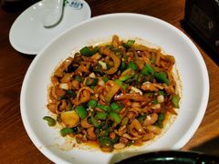-老长沙湘菜馆(凤凰路店)