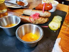 手工香肠拼盘&nbsp;Sausagefest-悠航SLOWBOAT(三里屯店)
