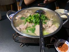 -肖四女乐山跷脚牛肉(世博源店)
