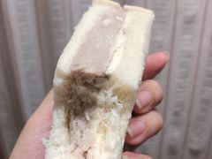 -沁屋面包店(人民东路店)