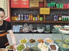 -雪琴面馆富安特色鱼汤面(城中花园店)