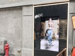 门面-COVA(新天地Xintiandi店)