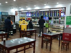 -护国寺小吃店(红莲南路店)