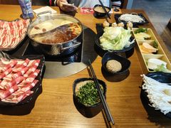 -呷哺呷哺 黄金牧场 (欢乐谷店)