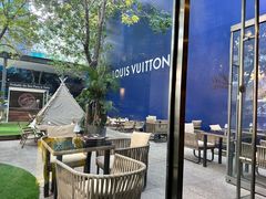 -Let'sBURGERplus·非常创意汉堡(三里屯店)